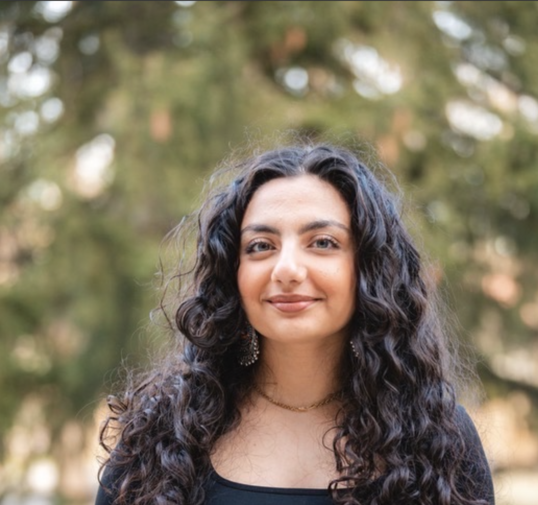 Headshot of Rania